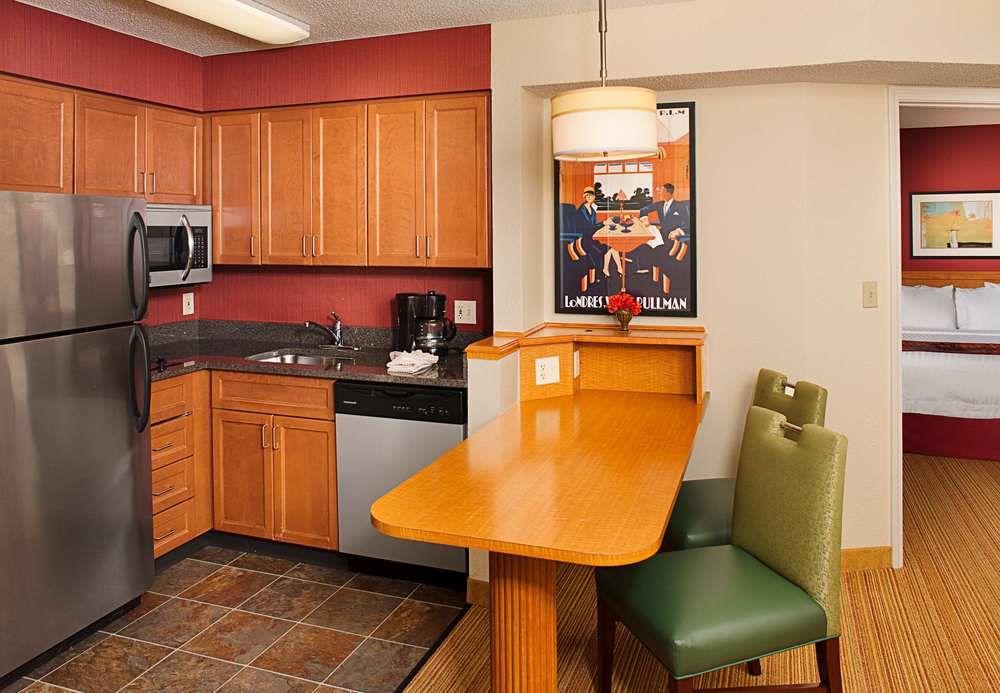 Residence Inn By Marriott Tysons Tysons Corner Extérieur photo