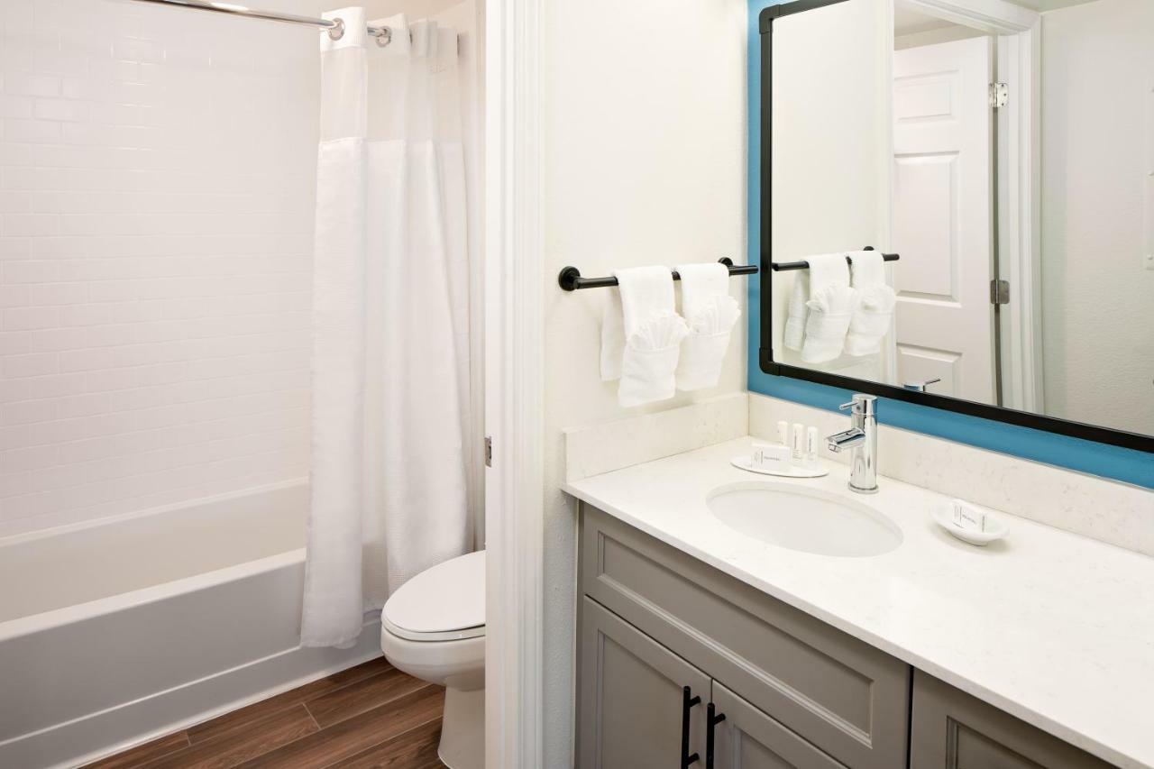 Residence Inn By Marriott Tysons Tysons Corner Extérieur photo