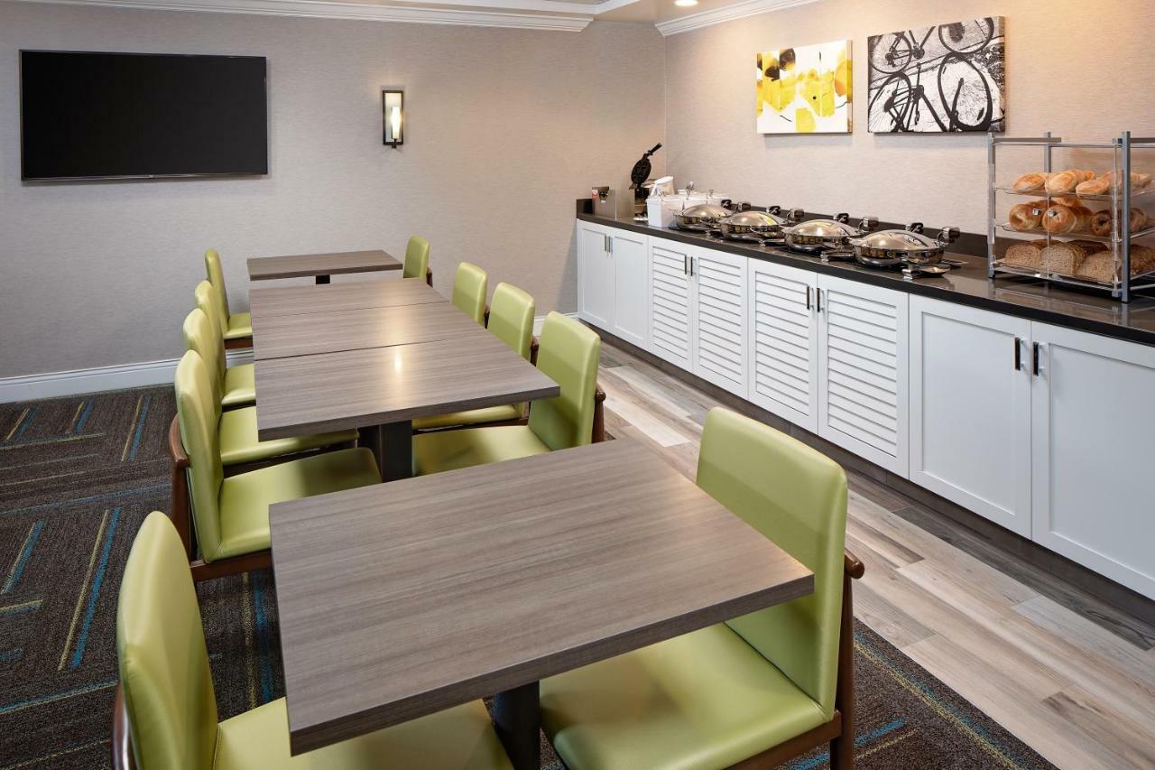 Residence Inn By Marriott Tysons Tysons Corner Extérieur photo